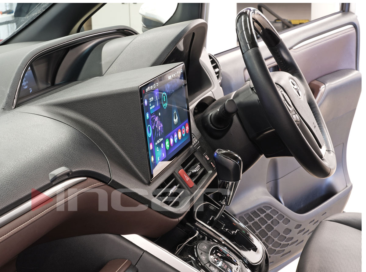 ����� ��� UMS  TOYOTA Noah III (R80), Esquire, Voxy 2014-2017, 10" (���3 ��� ���� ����� ����) ���� ���� (Incar RTY-FC1132) 