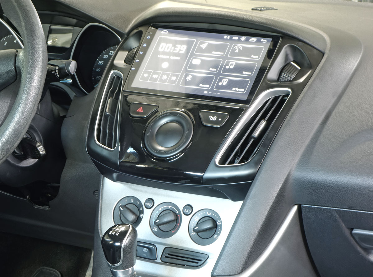 ����� ��� UMS FORD Focus-3 2011-2014, 9" (��� 2) (Incar RFO-FC1035) 